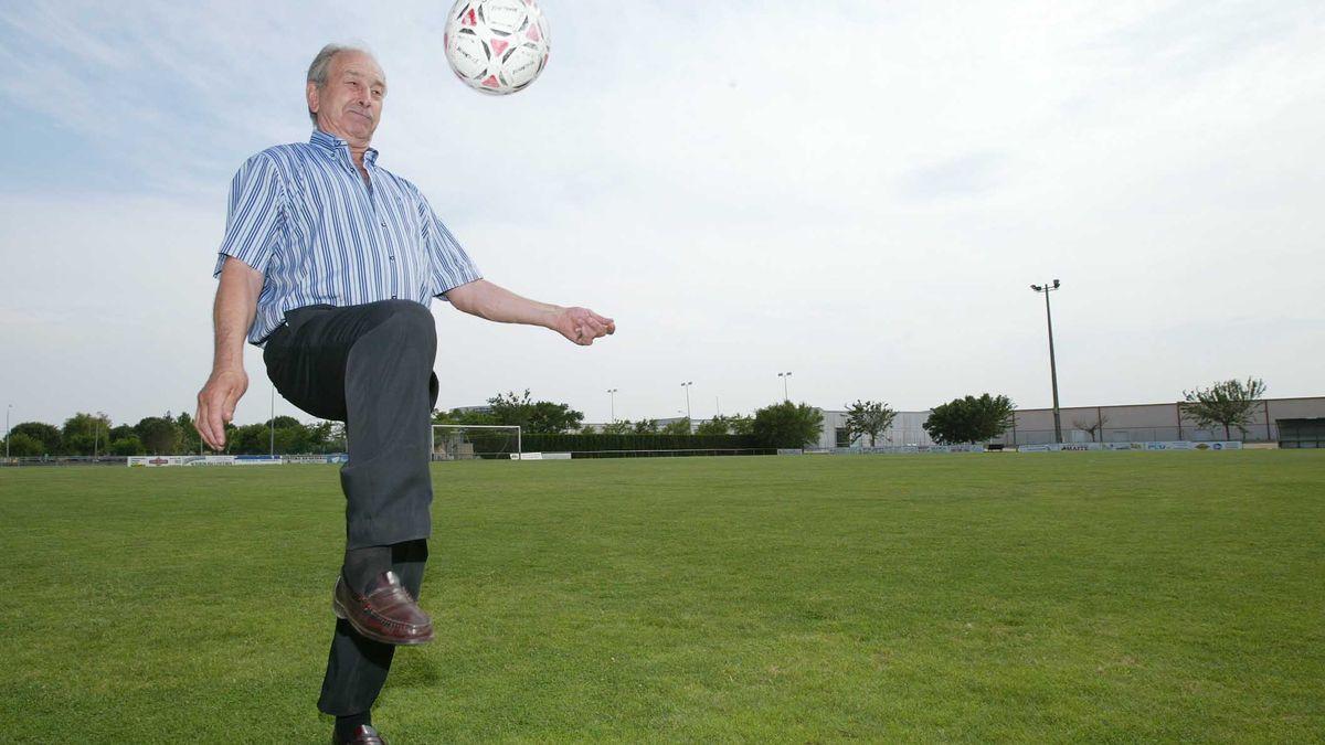 El exfutbolista del Girona F. C., Isidre Sala, en una imagen de 2004.