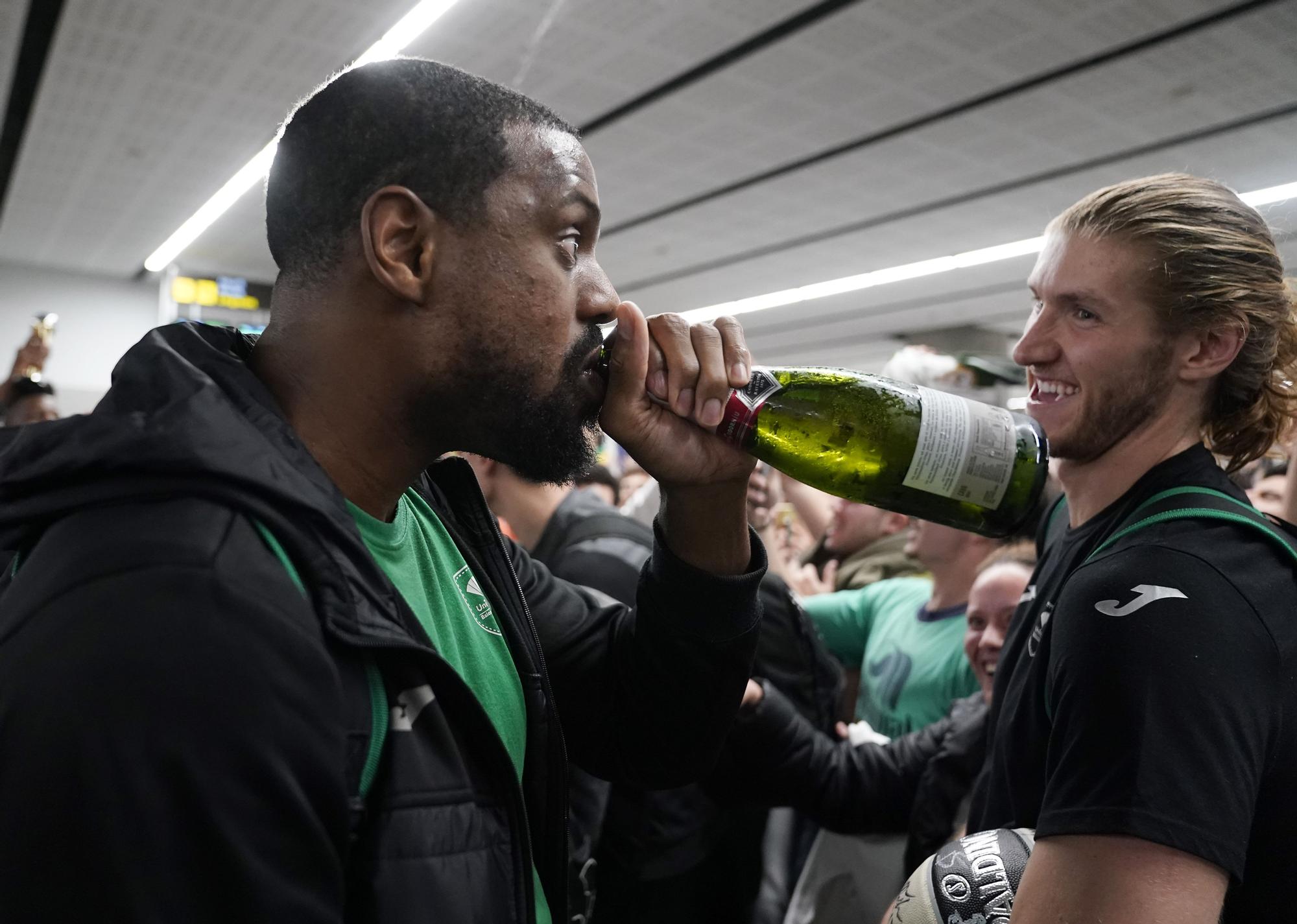 La llegada del Unicaja al aeropuerto de Málaga tras ganar la Copa del Rey