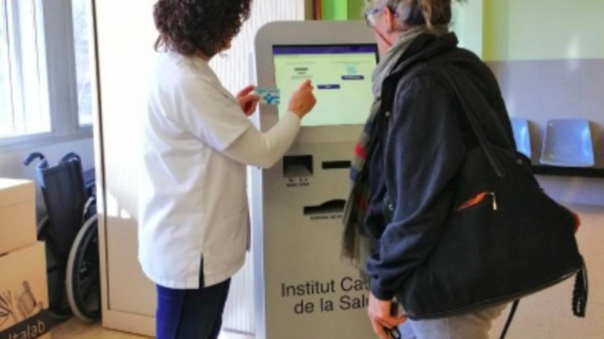 Pantallas táctiles instaladas en algunos centros del Institut Català de la Salut