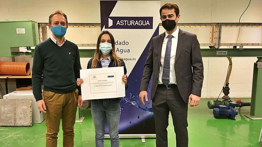 Premio a María Quintana por su expediente en el campus