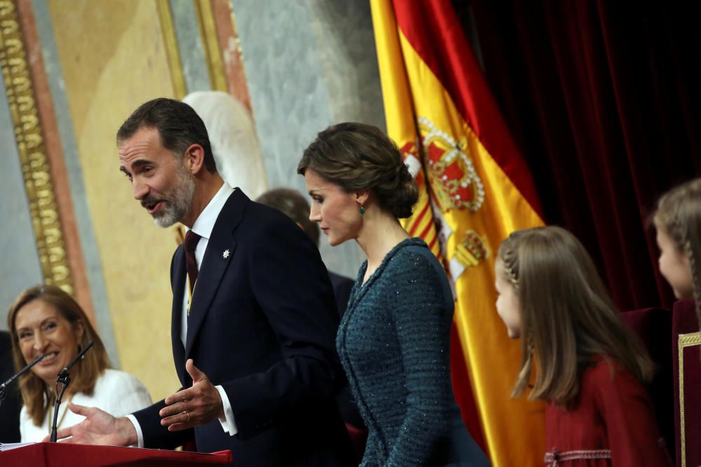 Leonor y Sofía, protagonistas en el Congreso