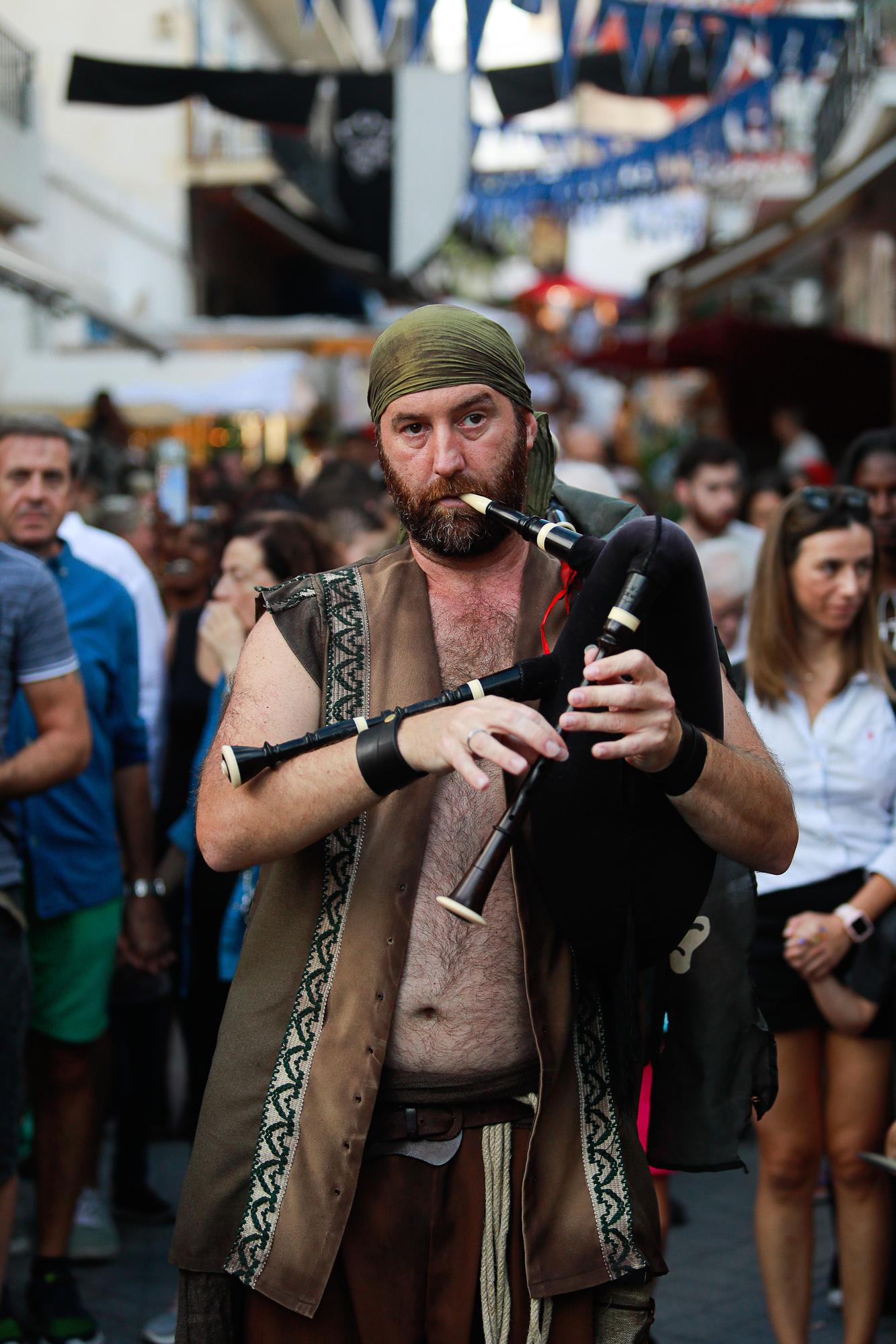 Las imágenes de la primera jornada de la Fira Marinera Medieval de Sant Antoni