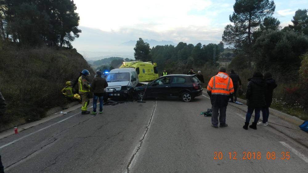 Dues persones ferides en un accident a la carretera de Castellnou