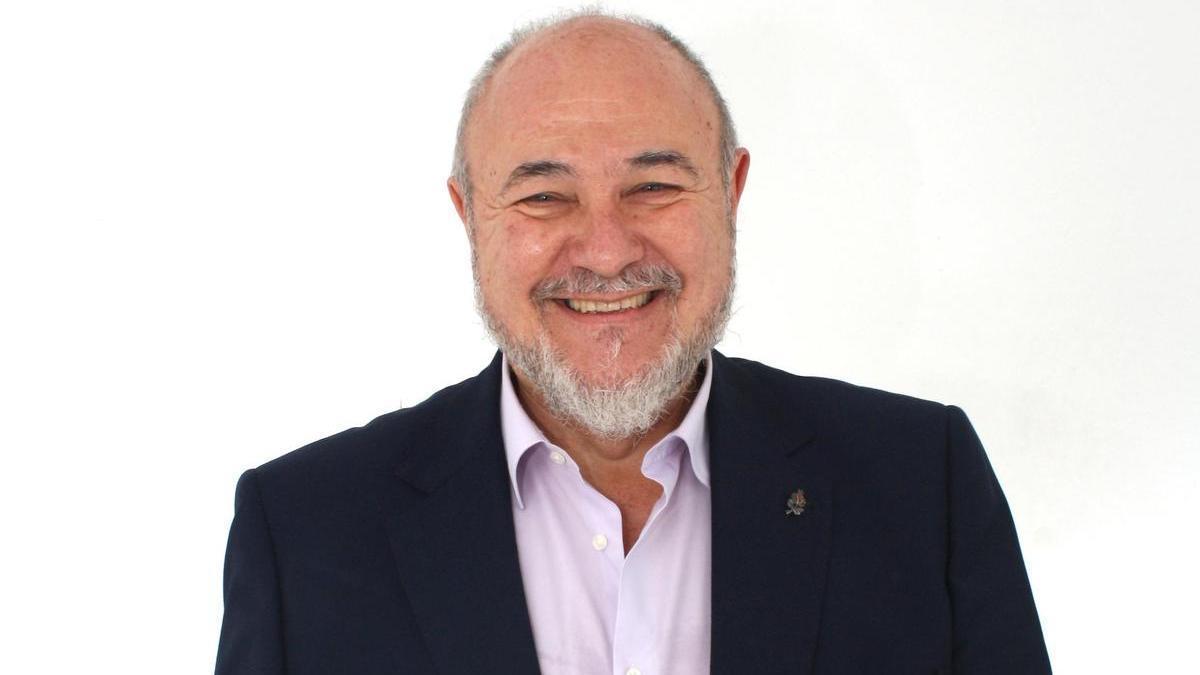 El psicoterapeuta Antonio Ríos presentará el viernes en el Club INFORMACIÓN su libro "La travesía de la adolescencia"