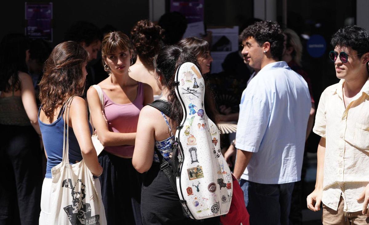 El Conservatori del Liceu acomiada el professor acusat de tocaments