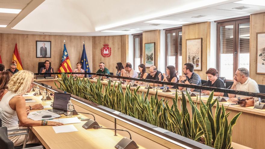 Choque entre Vox y el PSOE por la transparencia municipal en Elda
