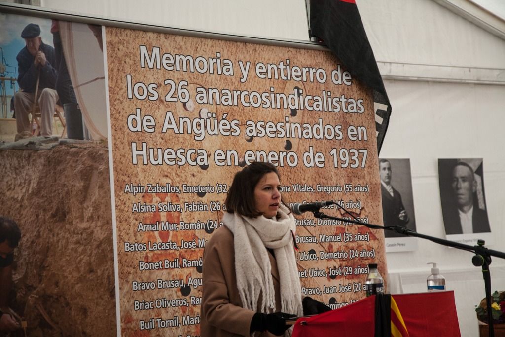 FOTOGALERÍA | Homenaje a los 26 vecinos de Angüés (Huesca) fusilados en la Guerra Civil