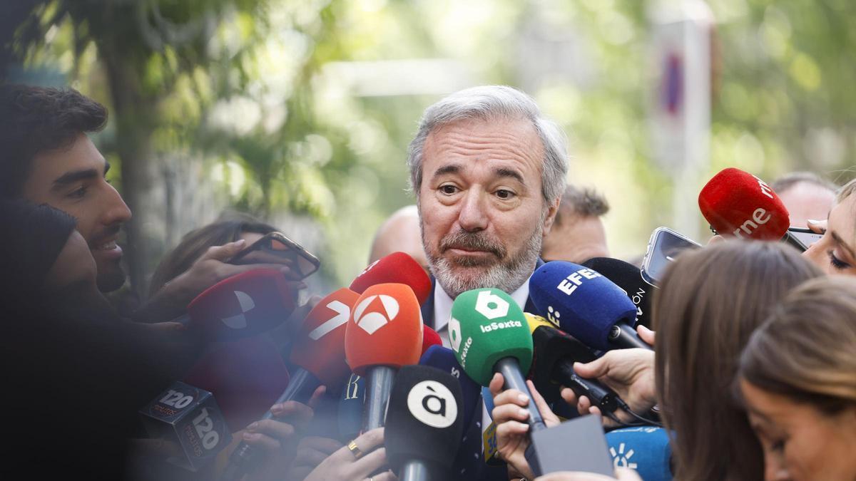 El presidente del Gobierno de Aragón, Jorge Azcón, este lunes antes de la Junta Directiva Nacional del PP.
