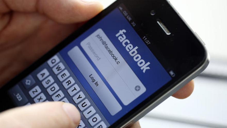 Facebook renueva su aplicación en Android e iOS
