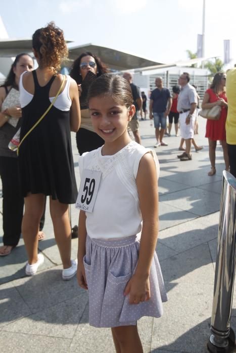 Las candidatas a la Corte de Honor Infantil, en l'Oceanogràfic