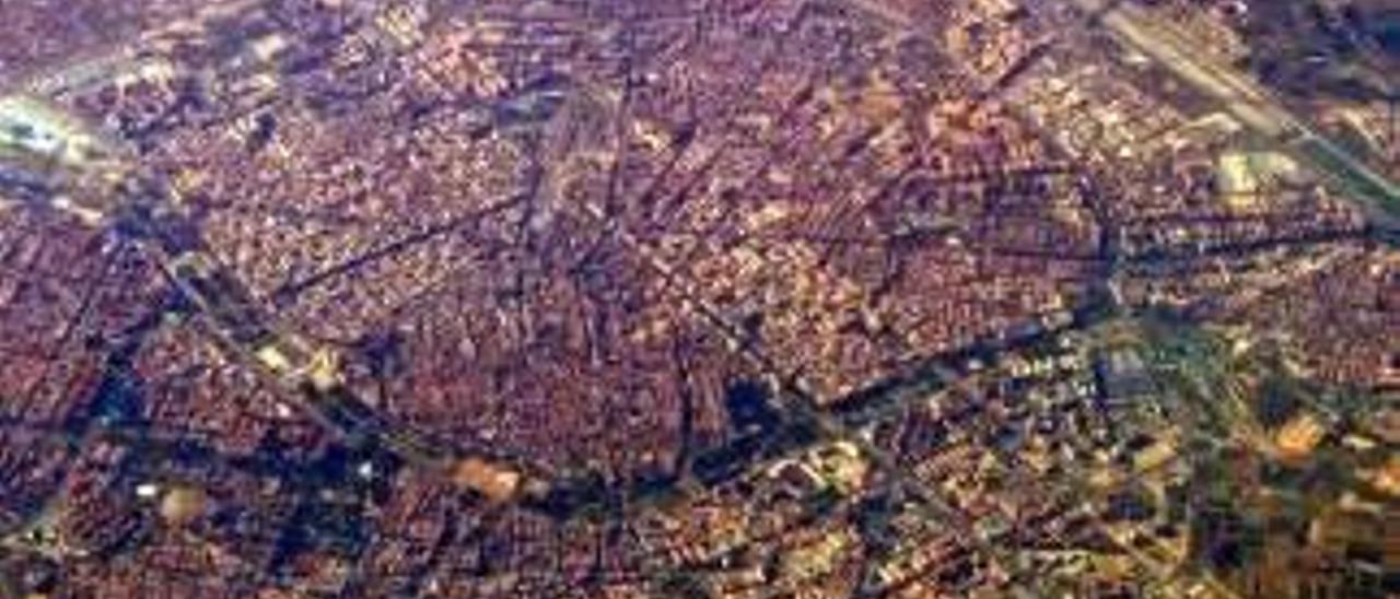 Imagen aérea de Valencia y su área metropolitana.