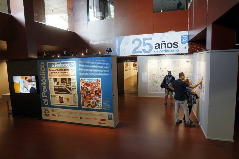 Fotogalería de la inauguración de la exposición de los 25 años del diario