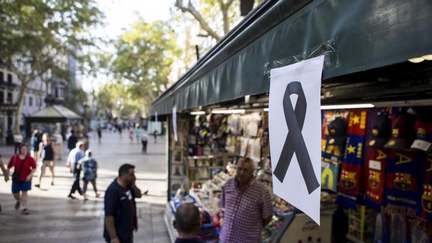 El centro de Barcelona vuelve a quedar cerrado para el minuto de silencio