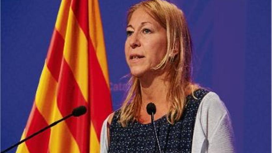 La portaveu del Govern, Neus Munté, durant la roda de premsa posterior al Consell Executiu.