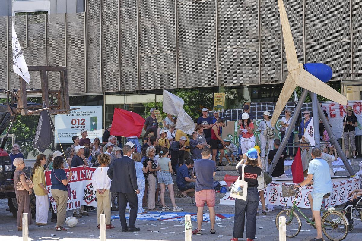 Les imatges de la protesta contra els Macroprojectes energètics