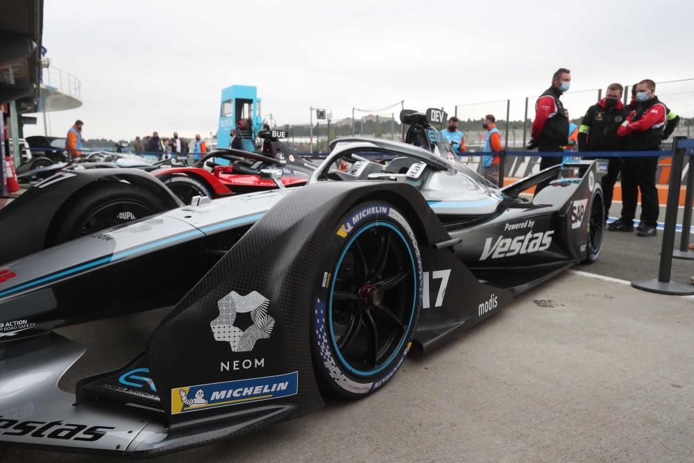 Boxes de la Formula E en Cheste