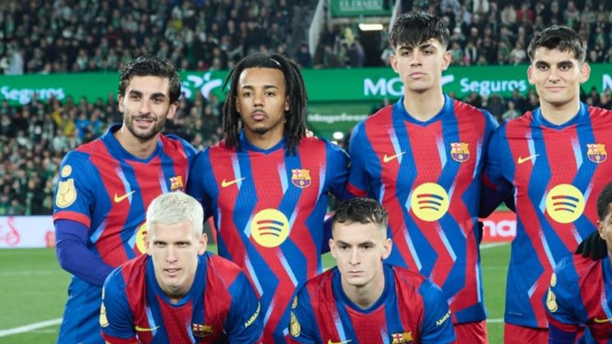 Bernal y Casadó iniciaron el partido como titulares