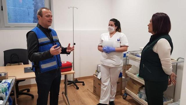 El alcalde Hidalgo, en las dependencias del centro.