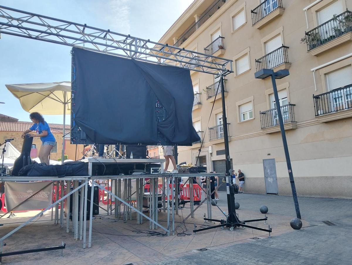 Fotogalería | Imágenes de las cañas y el ferial, este viernes en Plasencia Fotogalería | Imágenes de las cañas y el ferial, este viernes en Plasencia