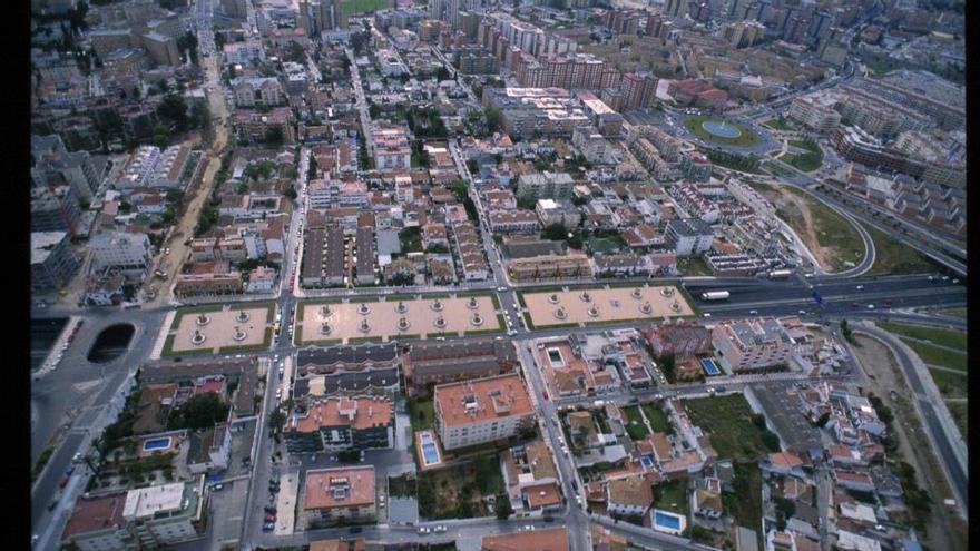 Hallan el cadáver de una mujer en el cuarto de contadores de un edificio de Teatinos