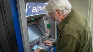 Hacienda establece una cantidad límite para efectuar pagos en efectivo.