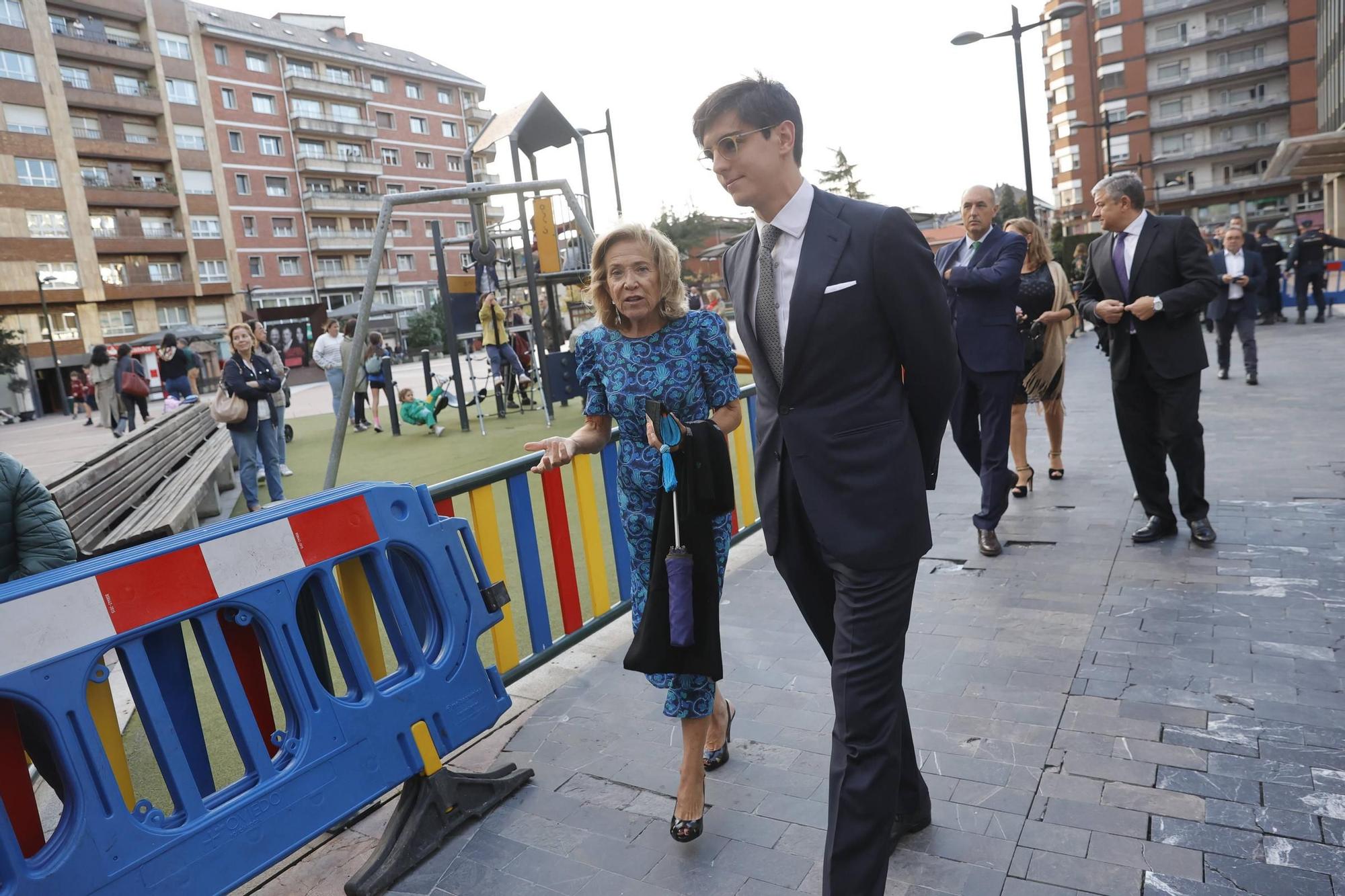 EN IMÁGENES: La Familia Real asiste en Oviedo al concierto de los premios "Princesa de Asturias"