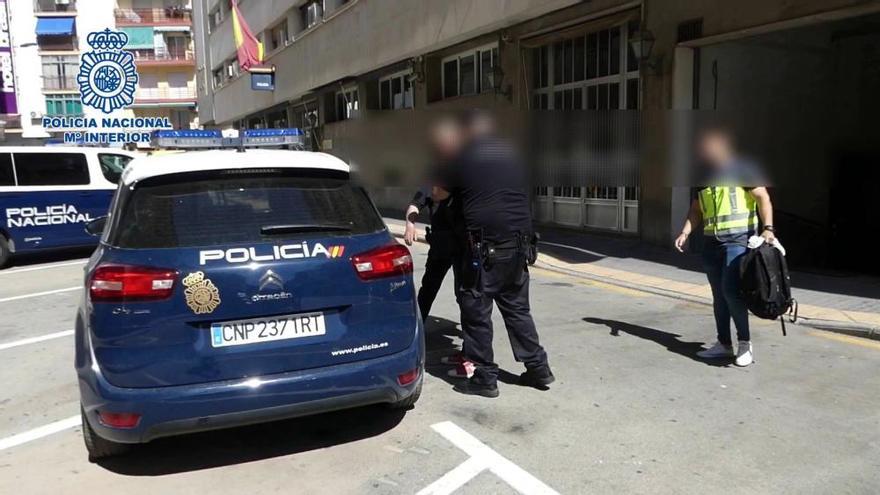 Detenido por asaltar la recepción de un hotel de Benidorm a punta de pistola