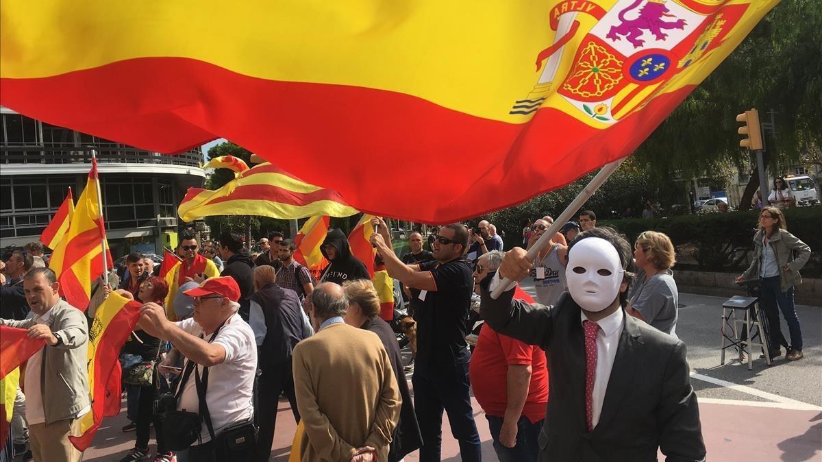 zentauroepp40307988 barcelona 27 09 2017 manifestaci n una decena de ultras se h170927123729