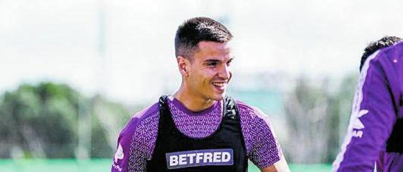 Ruiz de Galarreta sonríe durante un entrenamiento.