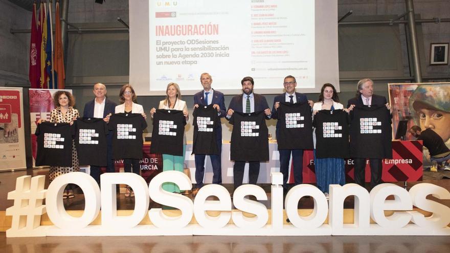 Más de 1.200 personas asisten a la inauguración de la segunda edición del proyecto ODSesiones de la UMU