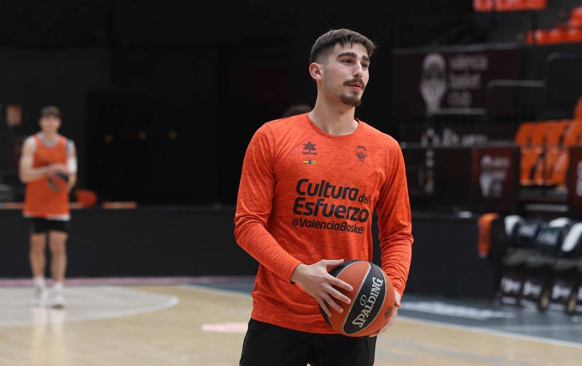 Entrenamiento previo al partido de Euroliga frente al  Meridianbet de Belgrado