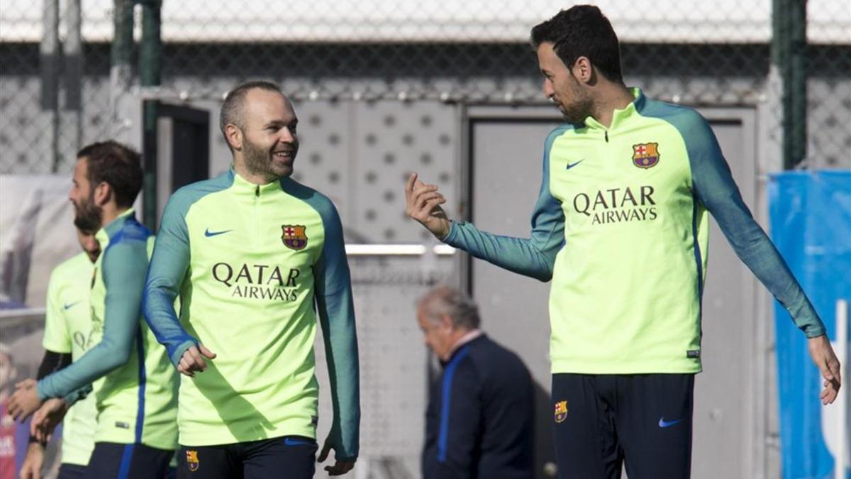 Iniesta y Busquets entrarán en la convocatoria de Copa ante el Atlético de Madrid