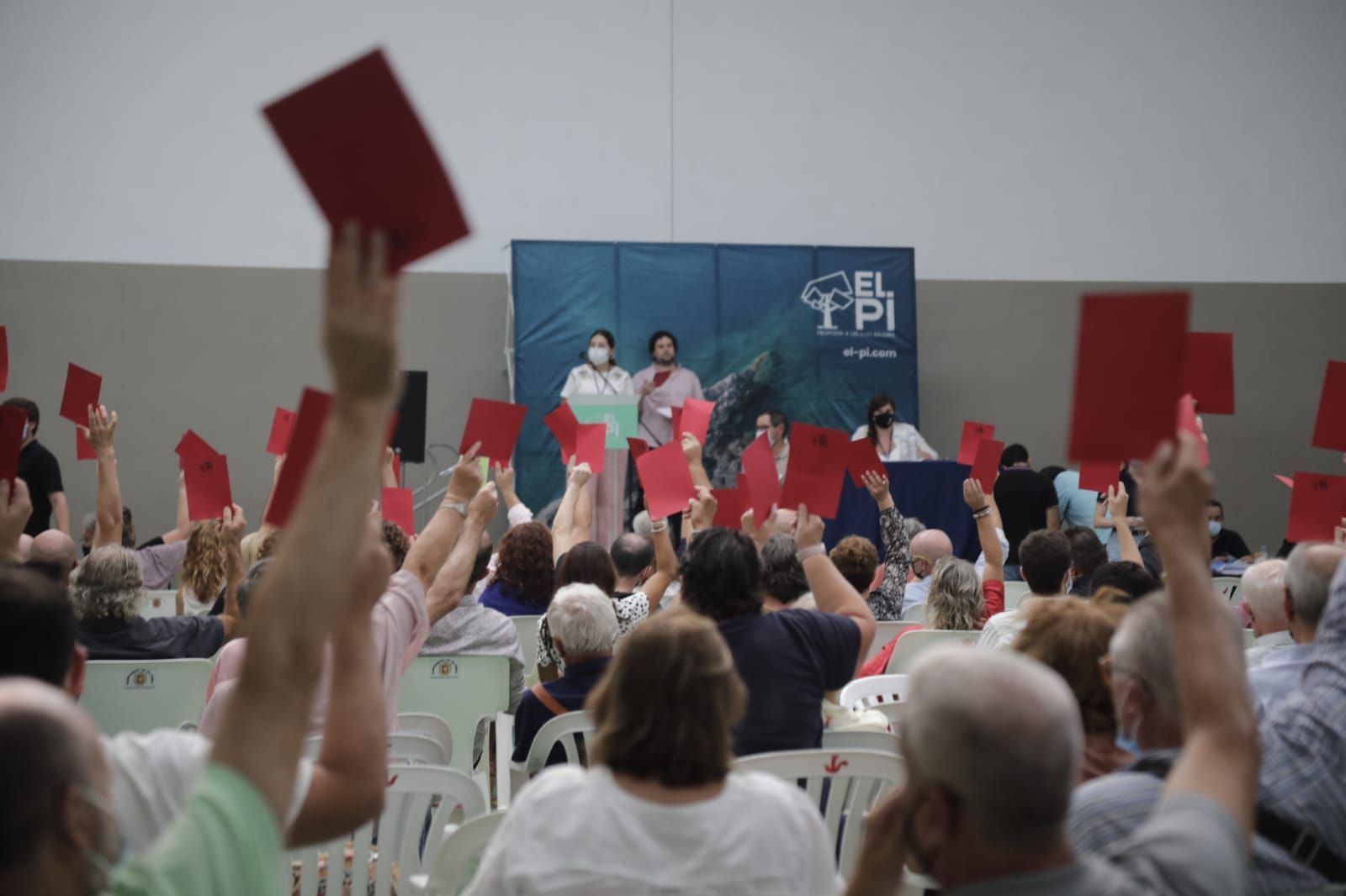 El 'melianista' Tolo Gili gana el congreso de El Pi con el 56,7% de los votos