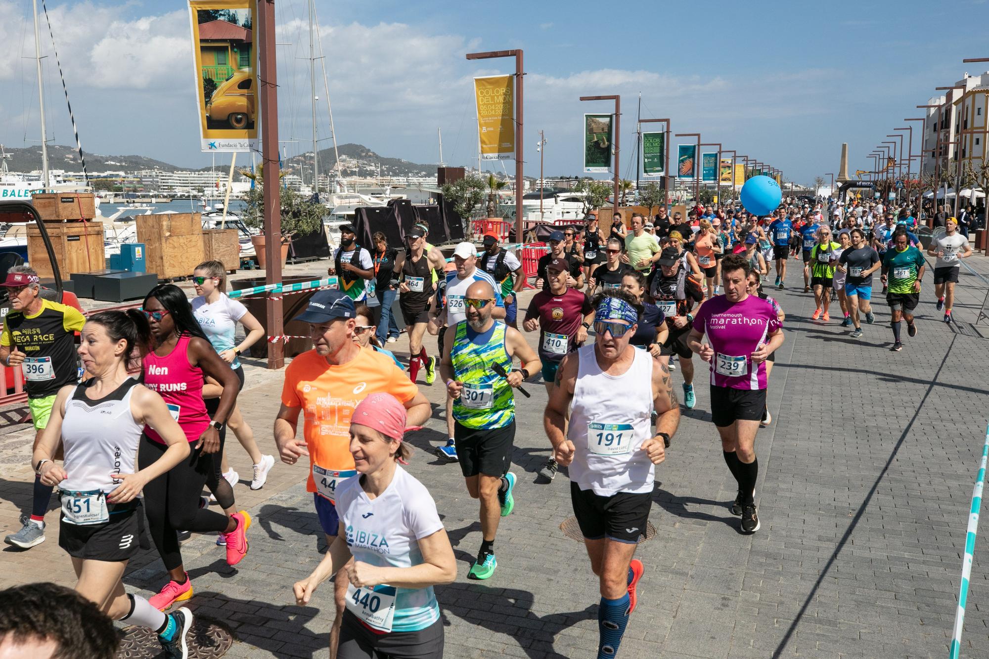 Búscate en nuestra galería de fotos del Santa Eulària Ibiza Marathon