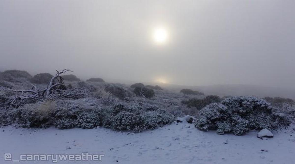 Nieve en el Teide, a 30 de marzo 2019