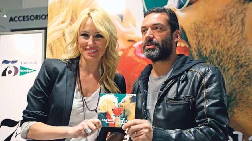 Carolina Cerezuela y Jaime Anglada, ayer en El Corte Inglés de Avingudes.