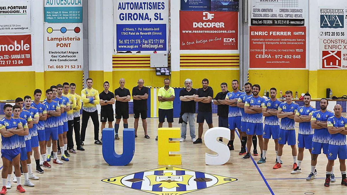 La plantilla del Sarrià, en el primer entrenament de pretemporada ara fa un mes