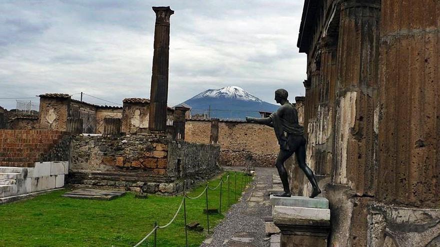 Volcanes que dejaron huella: El Vesubio y Pompeya