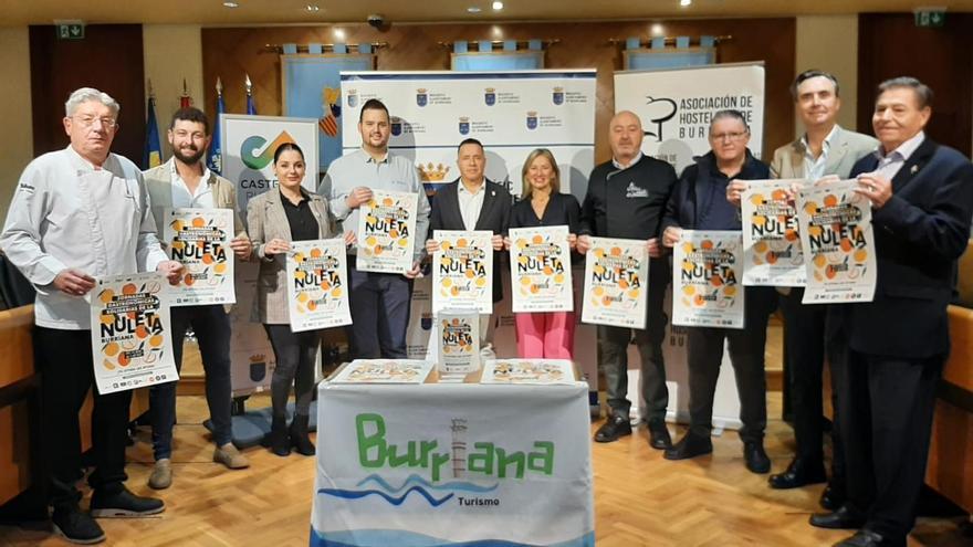 Foto de familia de la presentación de las jornadas gastronómicas solidarias de la Nuleta en Burriana.