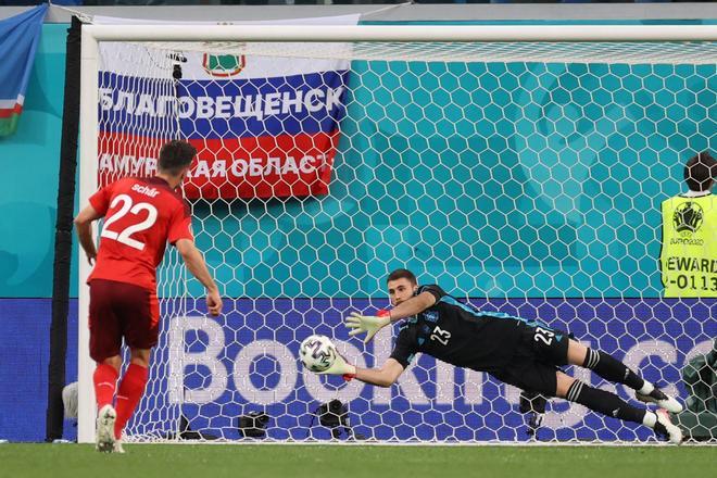 La tanda de penaltis del Suiza - España, en imágenes