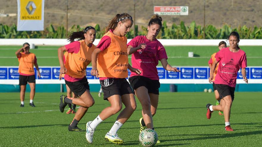 Entrenamiento del CD Femarguín.