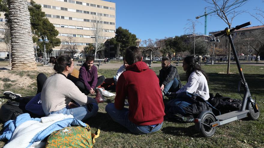 La ausencia de orientación laboral para jóvenes: pocas charlas, las mismas carreras