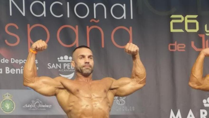 El grancanario José Miguel Pérez durante el concurso de la categoría Classic Bodybuilding Master.