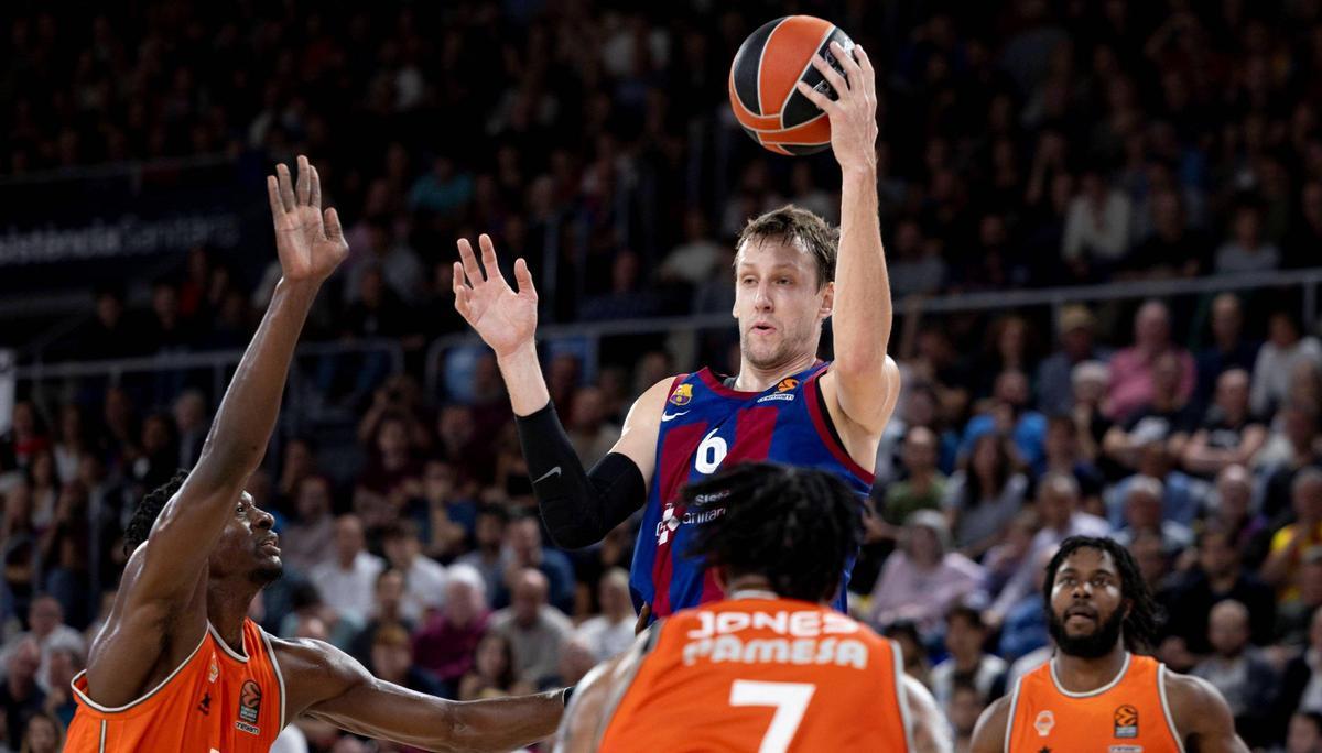 Vesely volvió a ser la fuerza blaugrana en el Palau