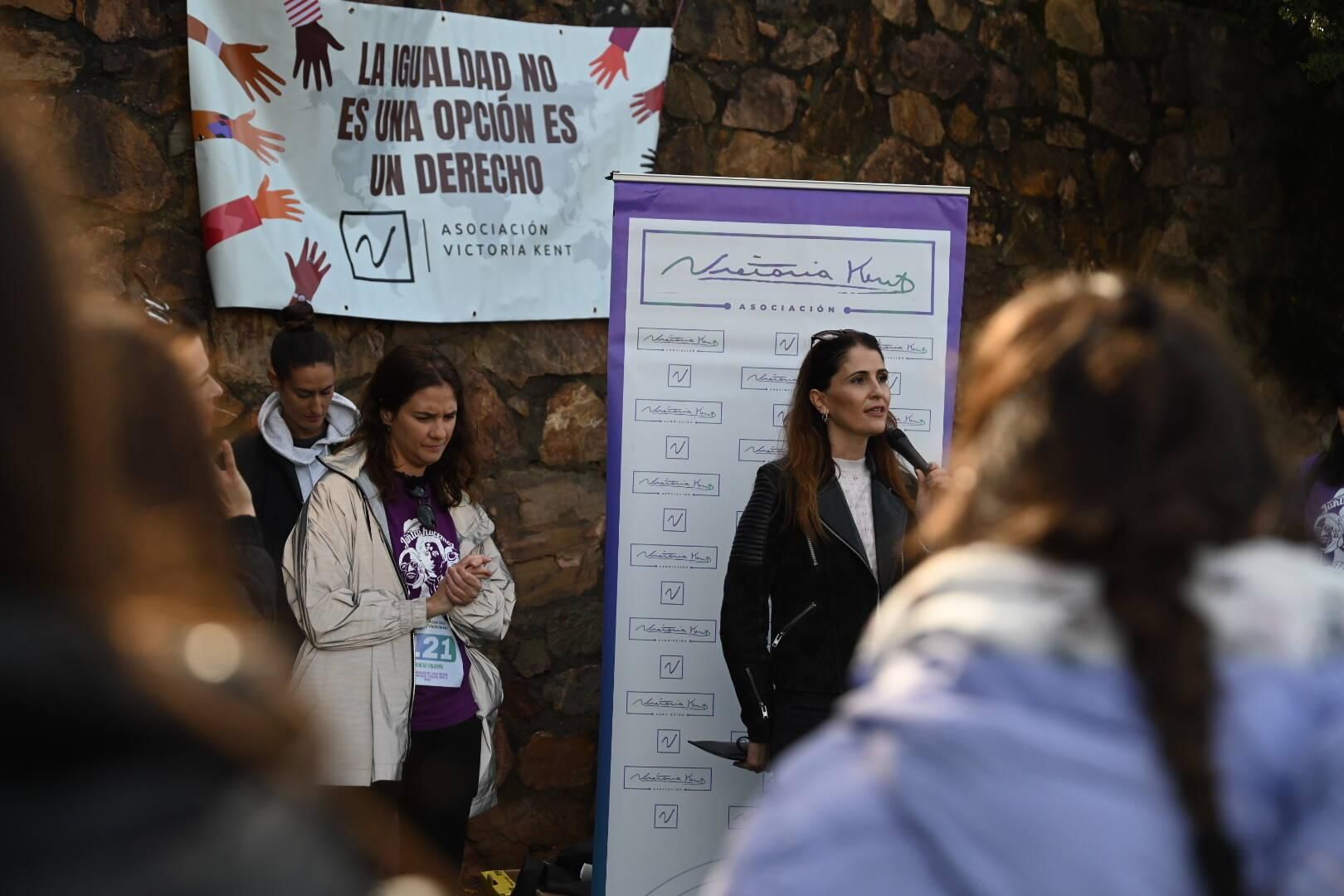 4ª Marcha ‘Badajoz en marcha, por ellas’ de la Asociación Victoria Kent en Badajoz