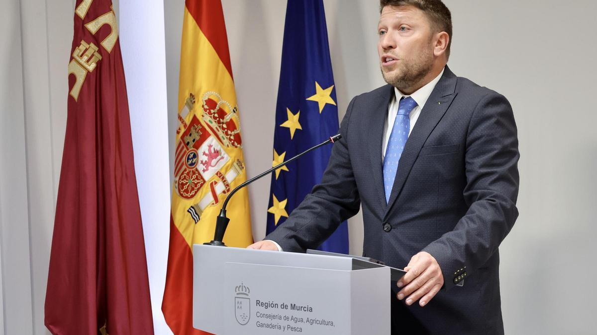 El director general de Producción Agrícola, Ganadera y Pesquera, Juan Pedro Vera