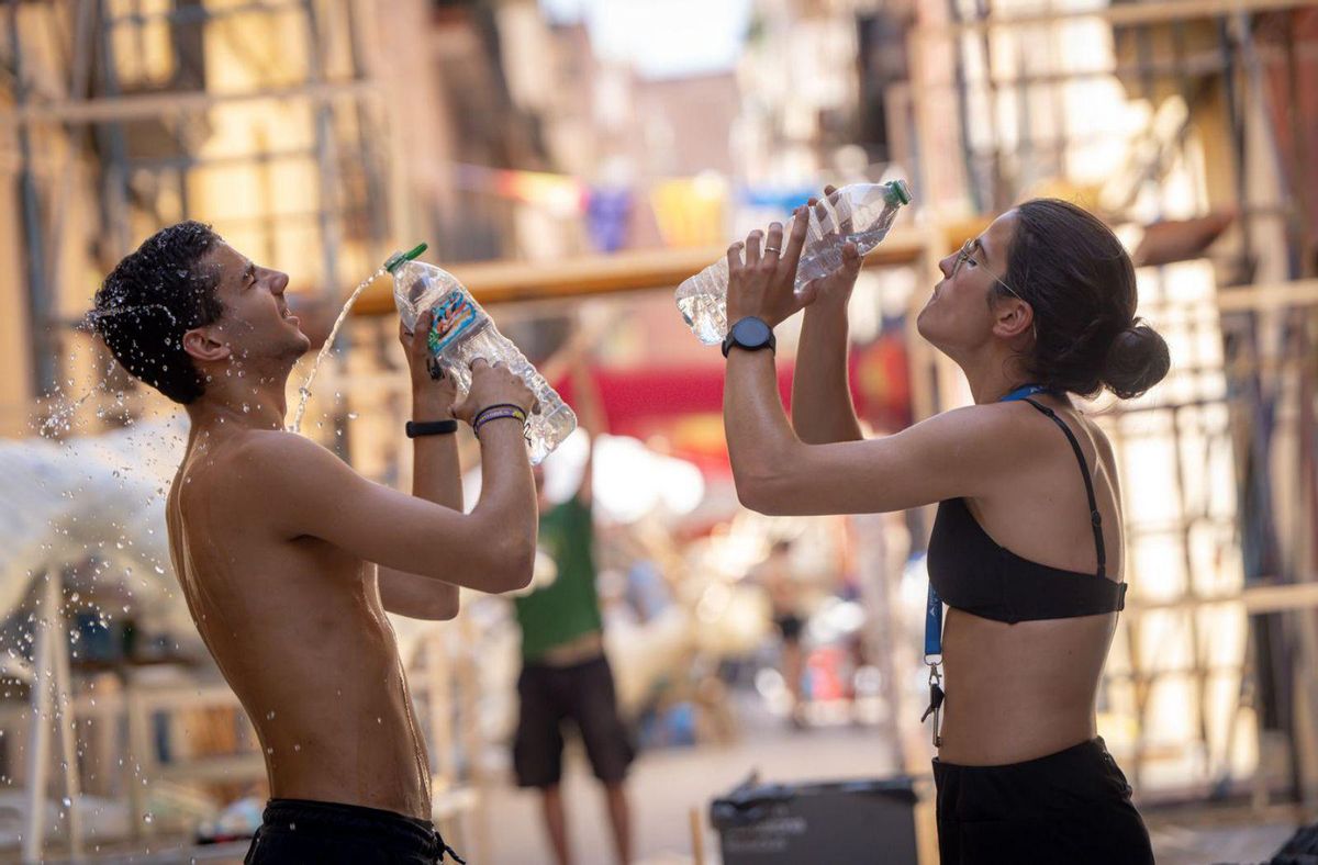 "¡Millor calor que pluja!"