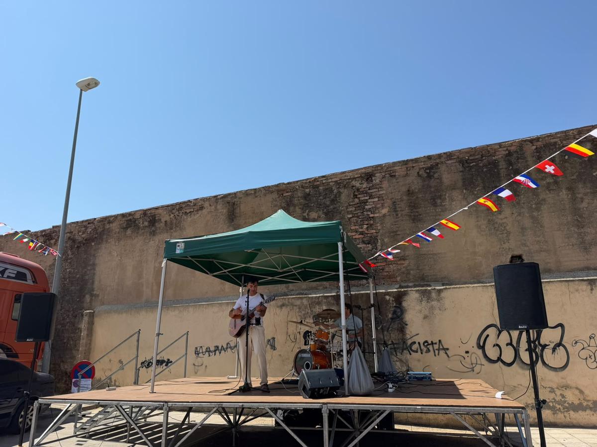 Pinilla celebra así la fiesta del comercio