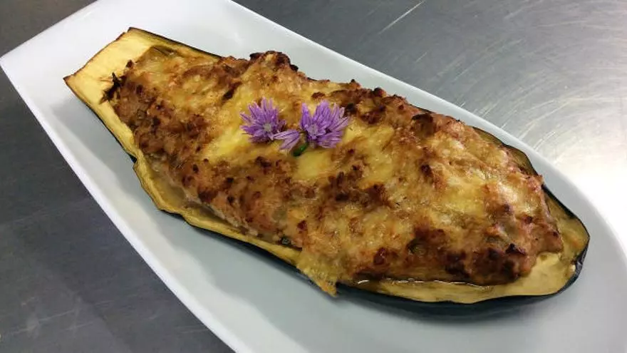 Recetas veganas: berenjenas rellenas de soja texturizada