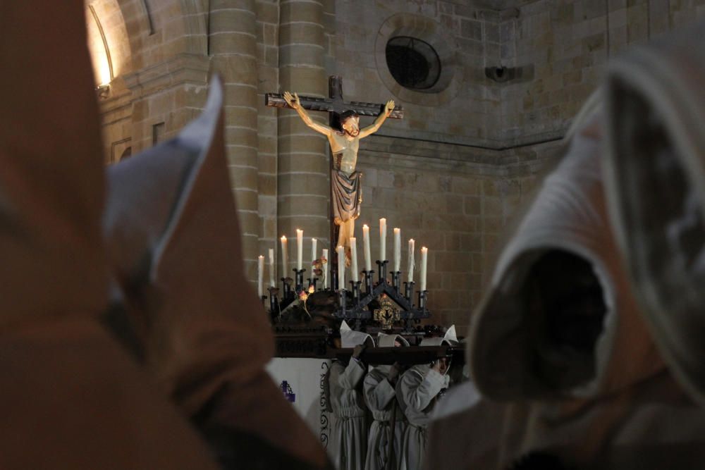 Semana Santa en casa: Procesión del Espíritu Santo